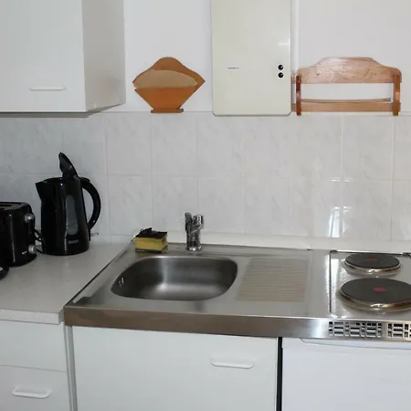 Königs Wusterhausen, Grünheide, Senzig Habitación en casa particular